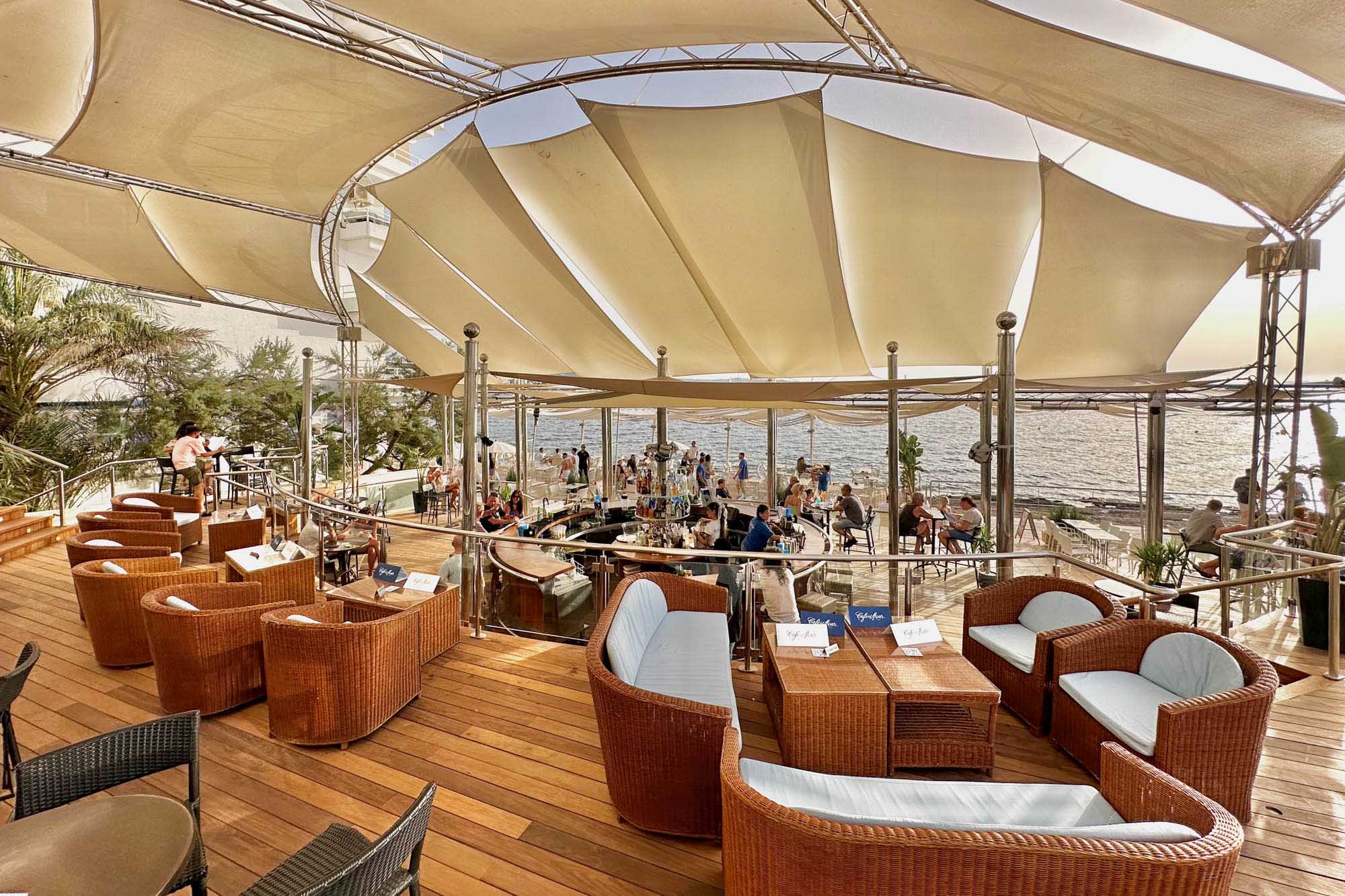 スペインイビザ「Cafe Del Mar」 - Go,Discover ゴー・ディスカバー